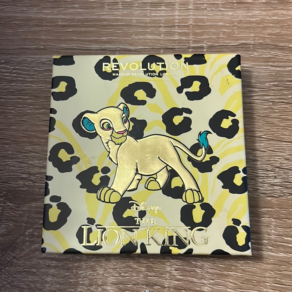 Revolution Disney The Lion King eyeshadow jungle princess